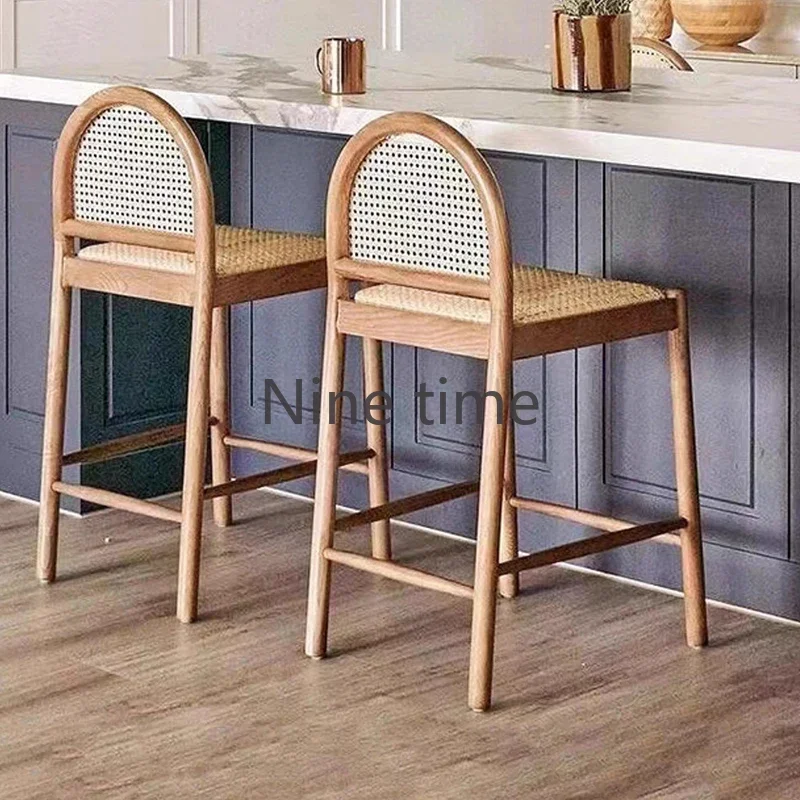 Krzesło barowe z litego drewna – Commercial Kitchen And Bar recenzja i cena